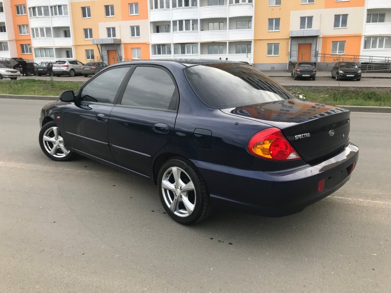 Spectra 2008 салон