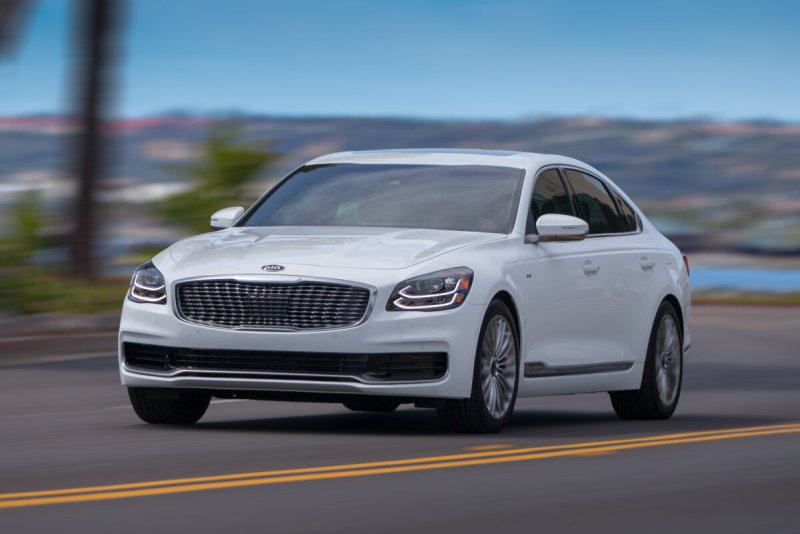 Седан Kia k900