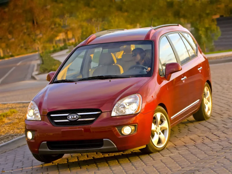 Kia Carens Rondo