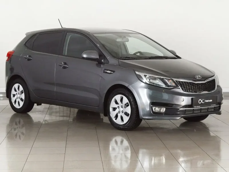 Kia Rio Hatchback 2016 серый