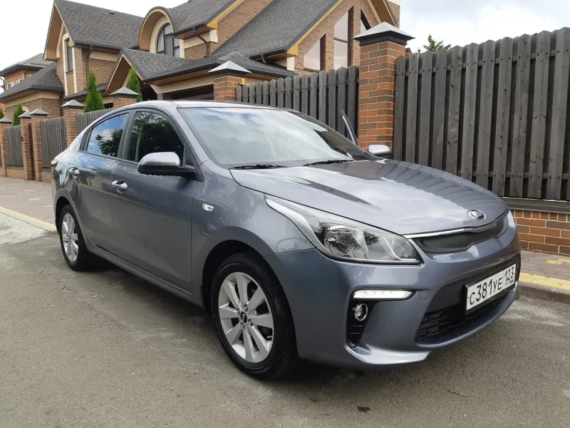 Kia Rio iv2022 серый Prestige
