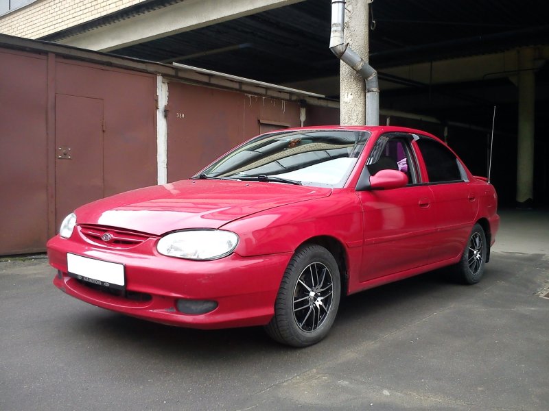 Kia Sephia