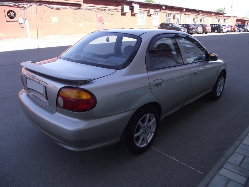 Kia Sephia 1993