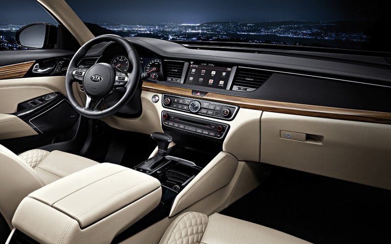 Седан Kia Cadenza 2020
