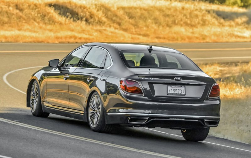 Kia k900 2022