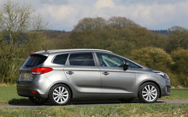 Kia Carens 2013