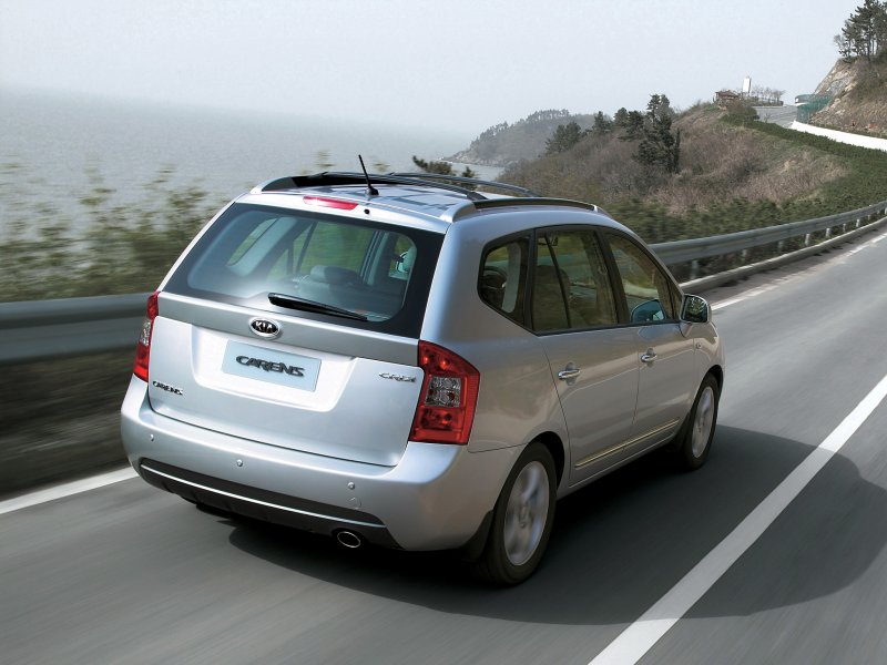 Kia Carens