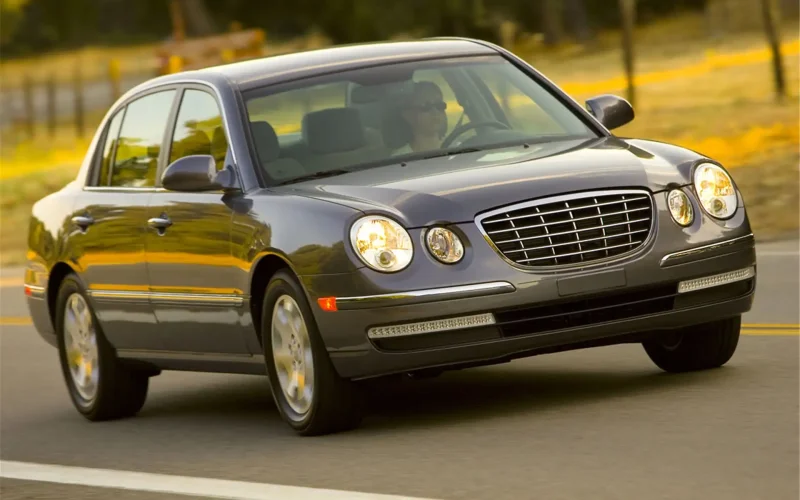 Kia Opirus 2000