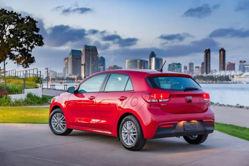 Kia Rio 2018 хэтчбек