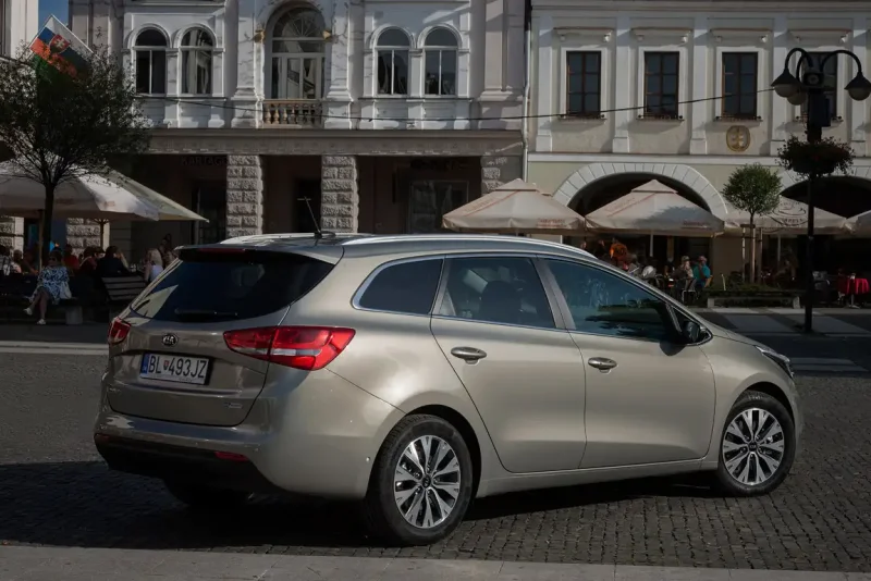 Kia Ceed SW универсал
