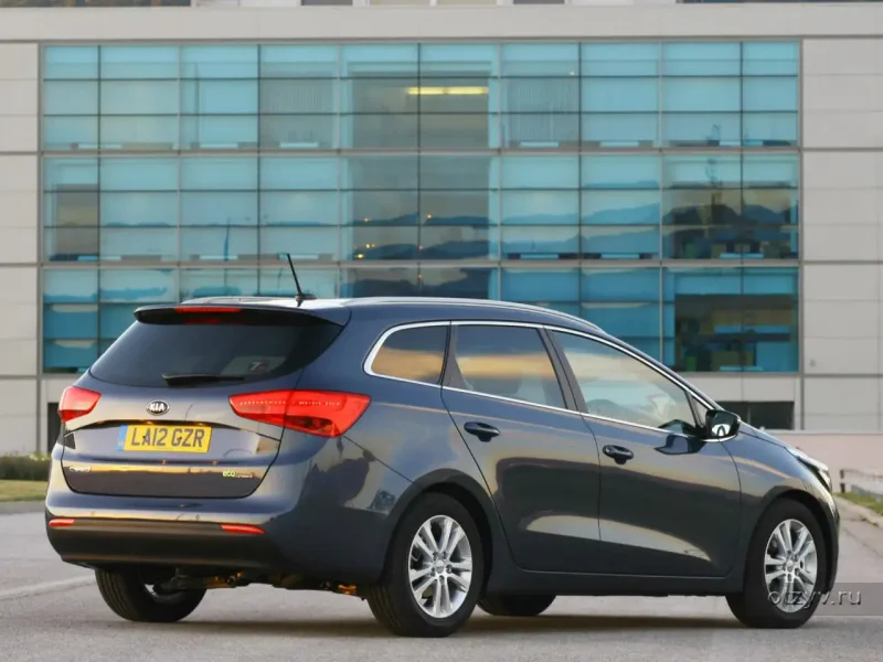 Kia Ceed SW 2013