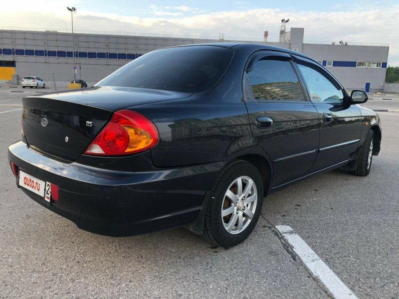 Kia Spectra 2006
