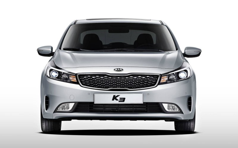 Kia Cerato 2017 вид спереди