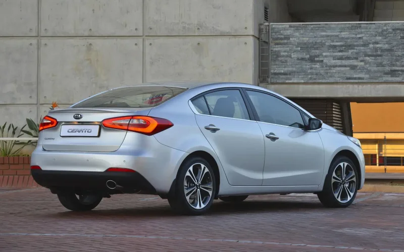 Kia Cerato седан 2013