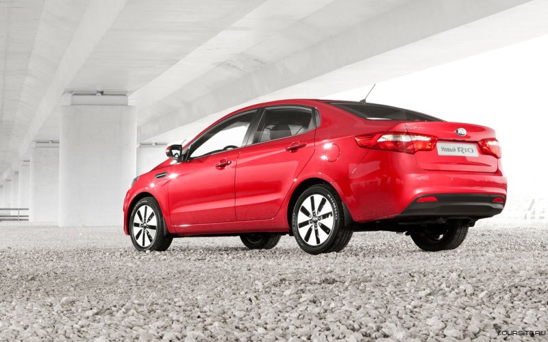Kia Rio 2014 белая
