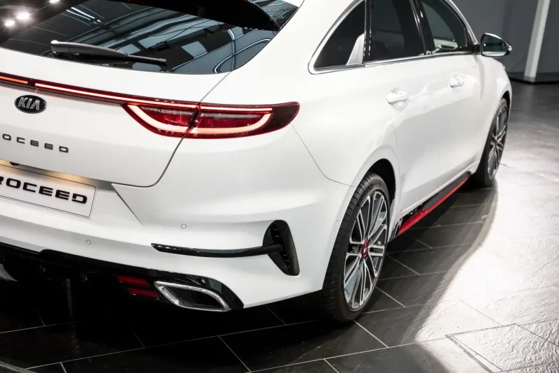 Kia proceed 2019