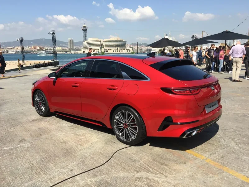 Kia proceed 2019