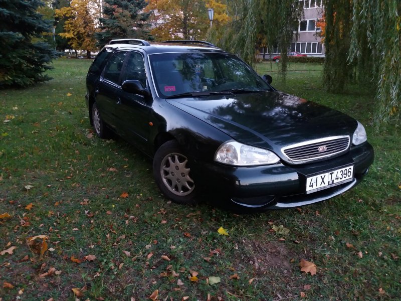 Kia Clarus, 2001 салон