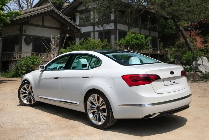 Kia k900