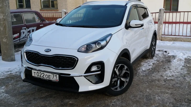 Kia Sportage 4 белый перламутр