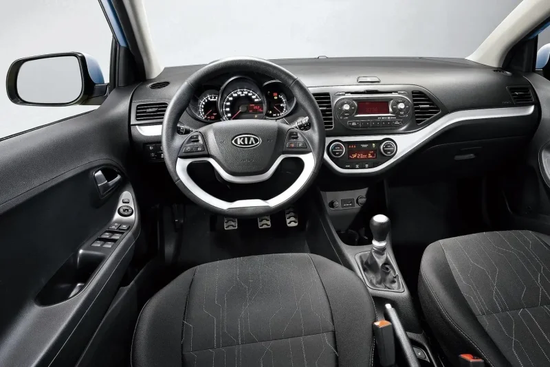 Kia Picanto 2013 салон