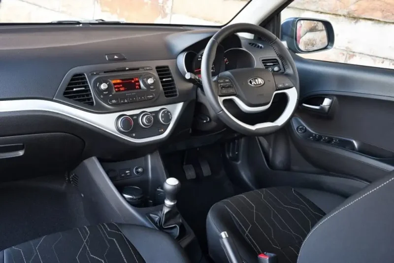 Kia Picanto 2015 салон