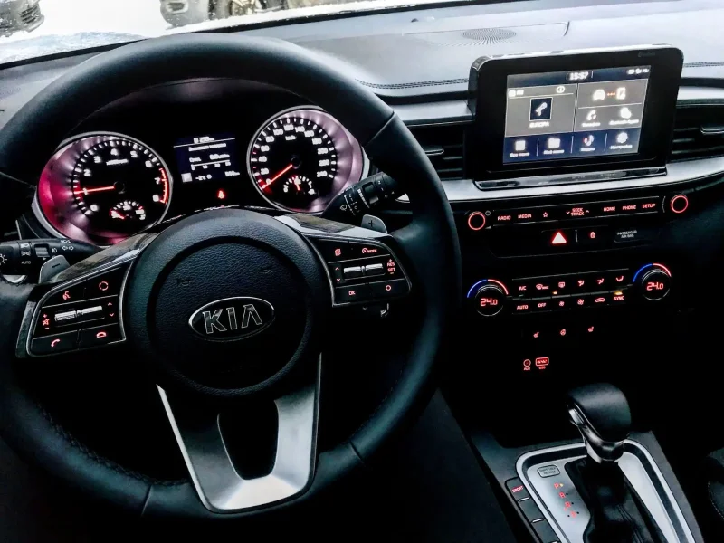 Kia k5 2017 салон