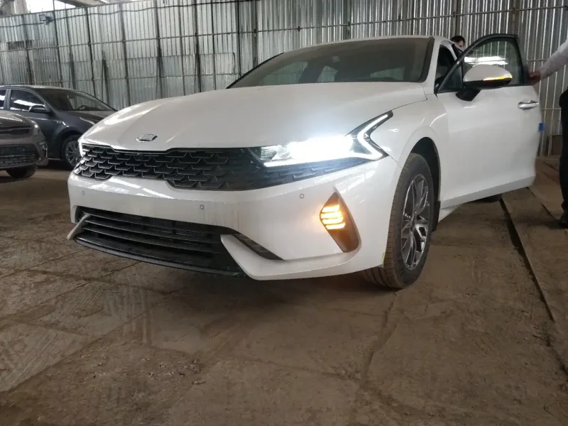 Kia k5 gt