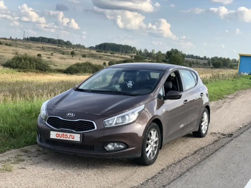 Kia Ceed II 2013