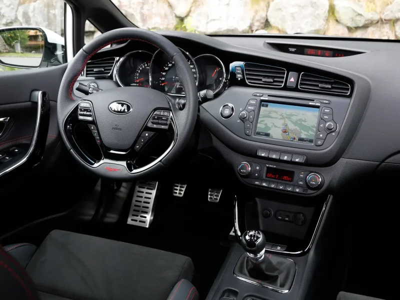 Kia Ceed 2015 салон