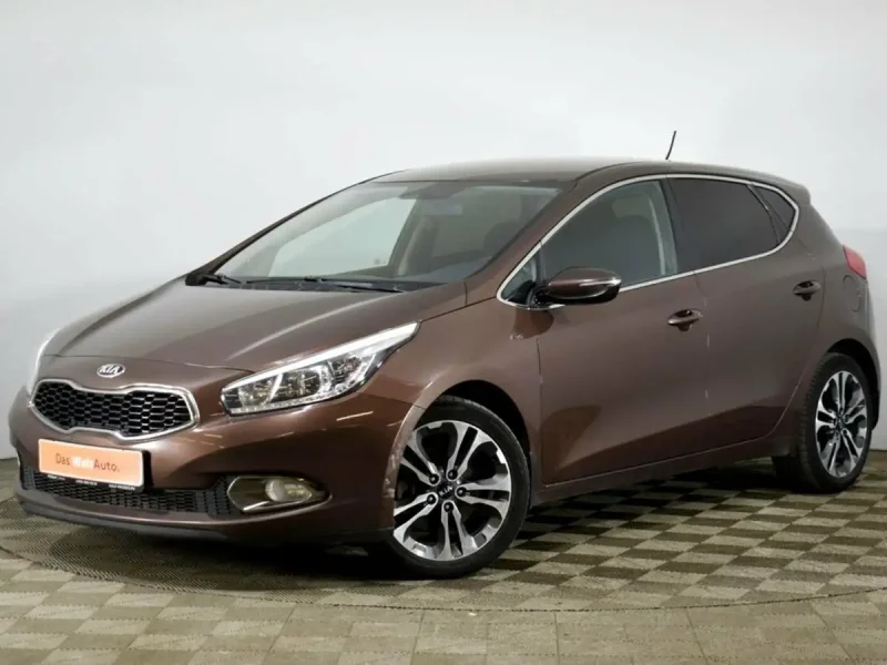 Kia Ceed 2021 хэтчбек