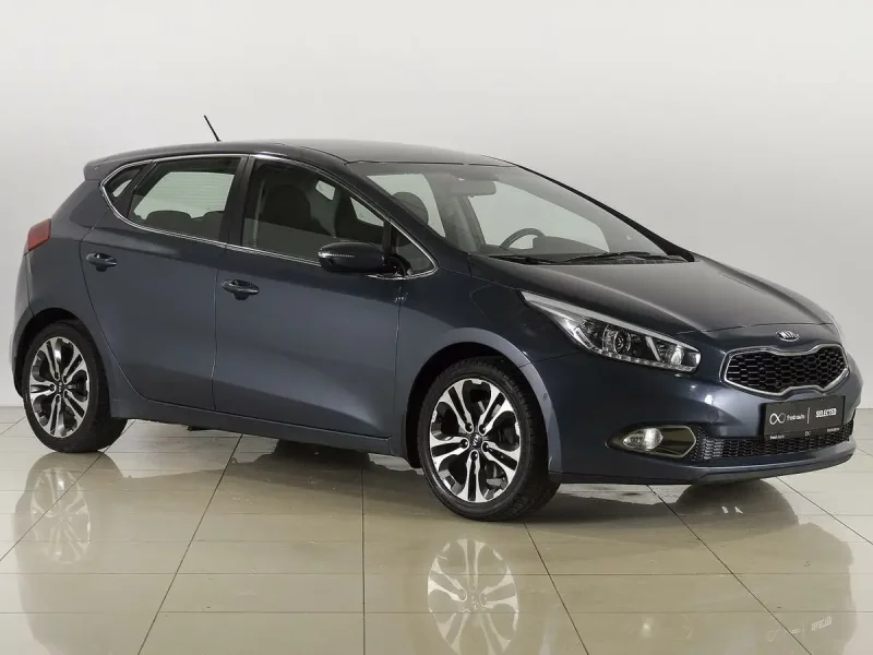 Kia Ceed II 2013
