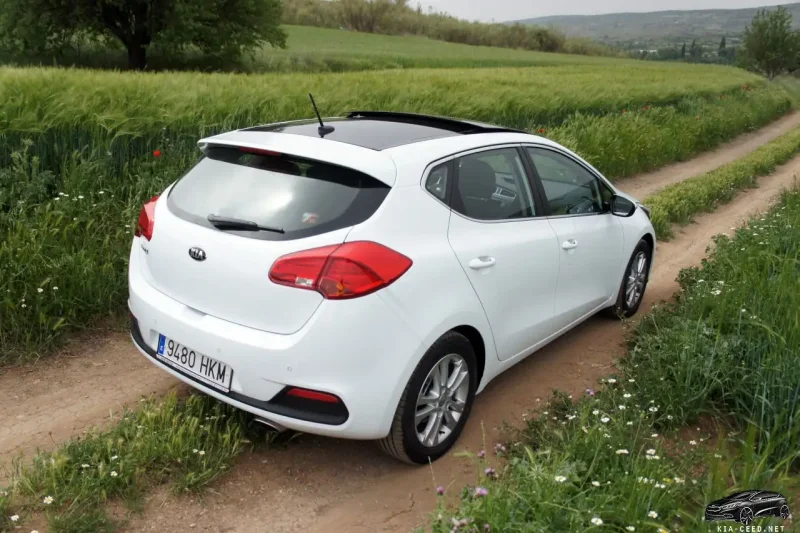 Kia Ceed 2013