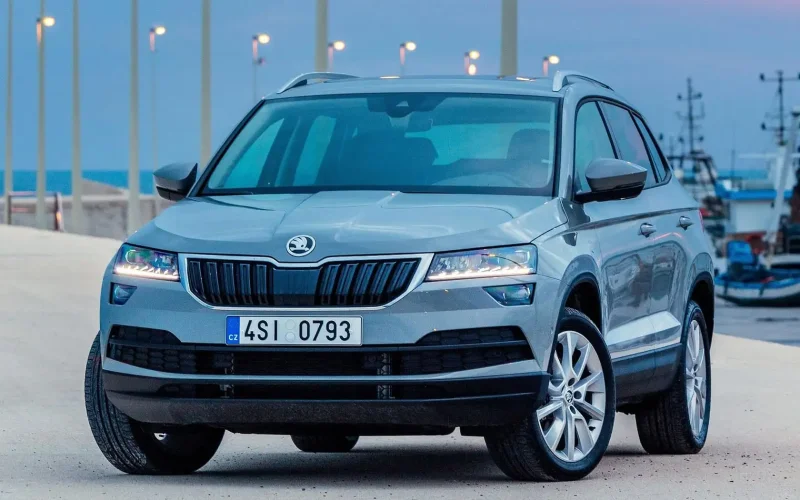 Skoda Karoq белый