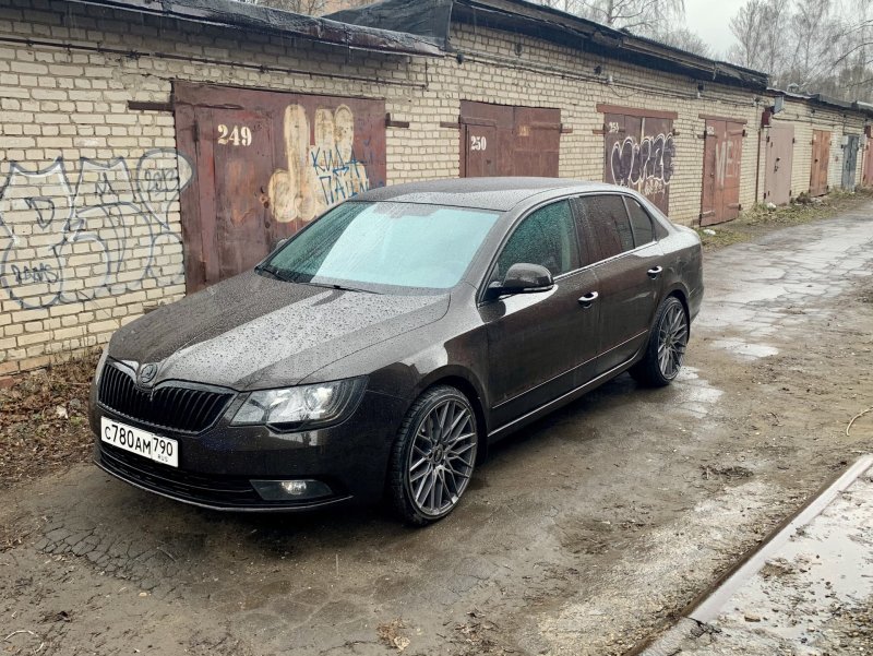 Skoda Superb 2 Tuning r 19