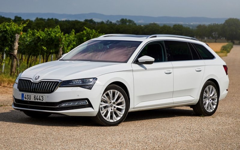 Škoda Superb Sportline