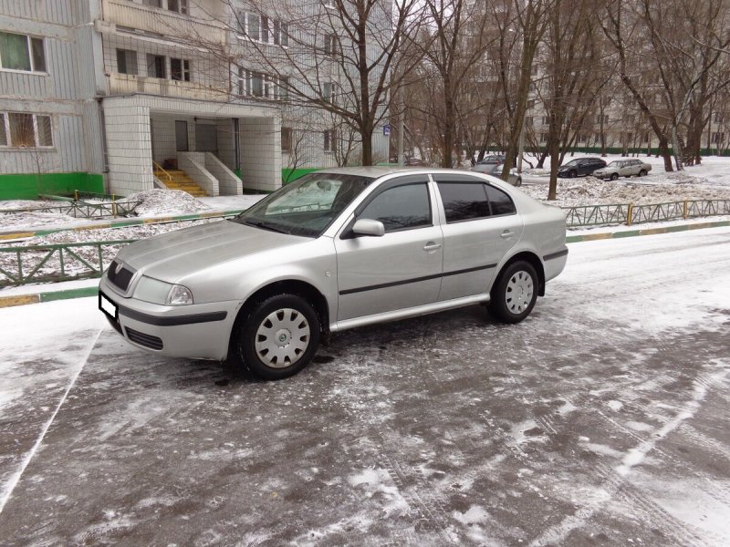 Skoda Octavia a7 серый металлик