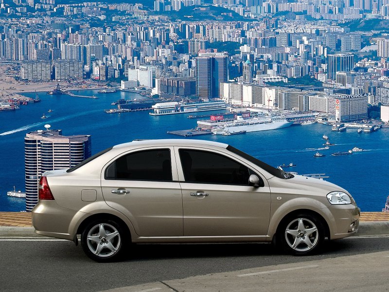 Chevrolet Aveo 2012 седан