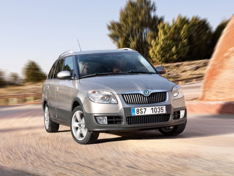 Автомобиль Skoda Fabia 2009