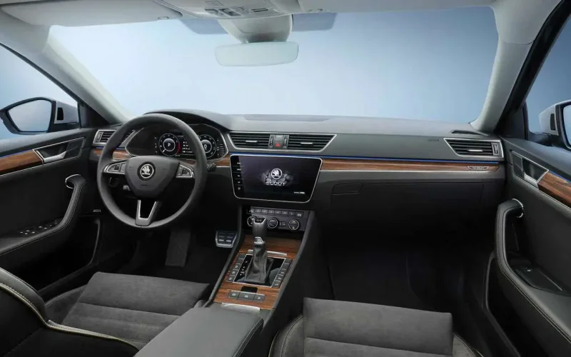 Skoda Superb 2021