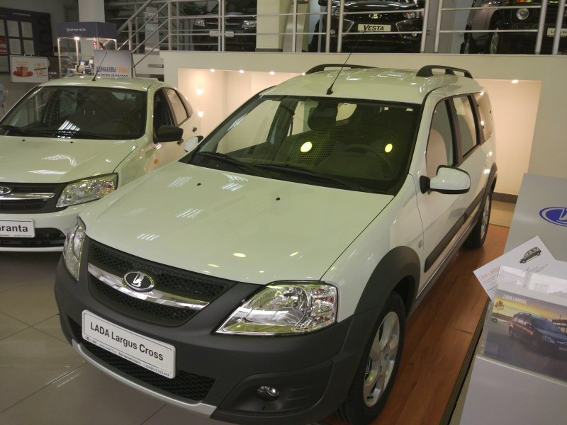 Машина Шкода Румстер