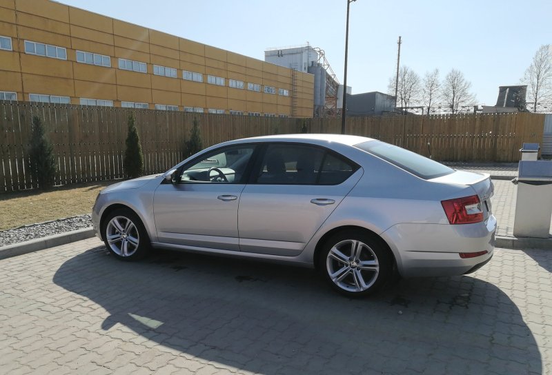 Mallory r17 Skoda Octavia