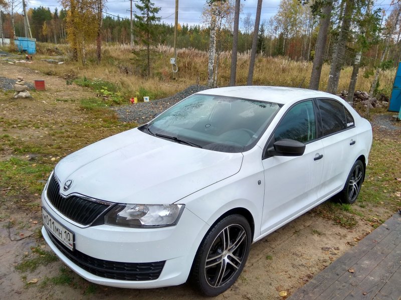 Skoda Rapid r17 диски hre