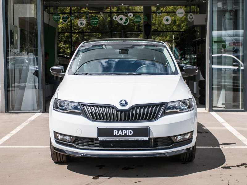 Skoda Rapid 2018 Люкс