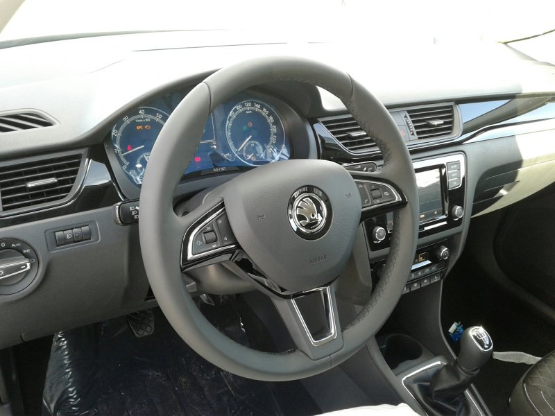 Skoda Rapid 2021 автомат