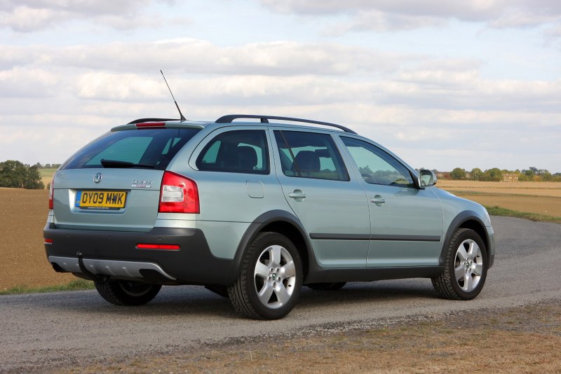 Skoda Octavia Scout a5