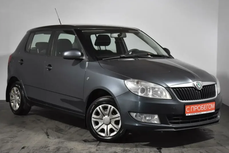 Skoda Fabia 2014 универсал салон