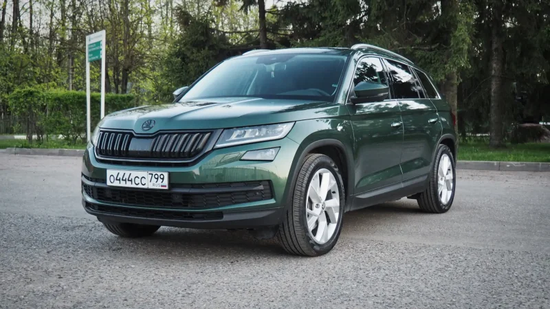 Skoda Kodiaq 2020 зеленый