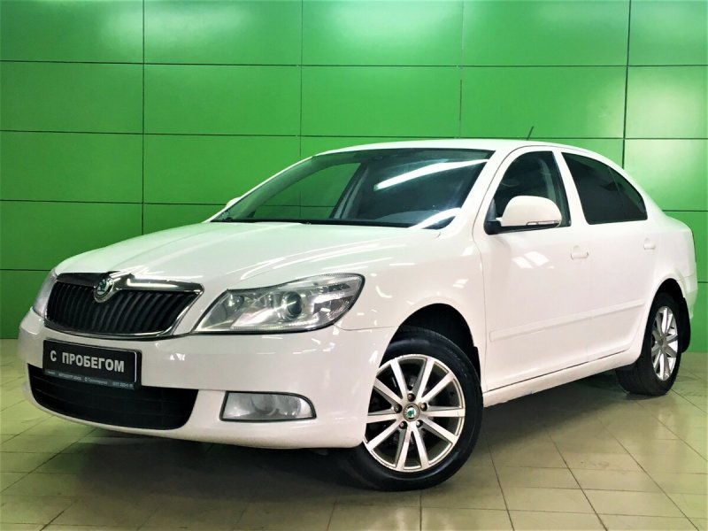 Skoda Octavia a5 белая