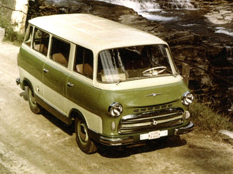 Skoda 1203 Minibus